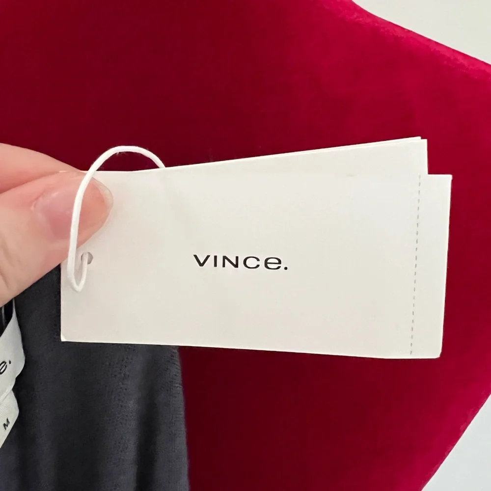 Vince classic grey top